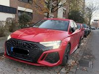 Gebraucht Audi RS3 Ambiente 400 PS (294 kW) 2022 Rot Limousine