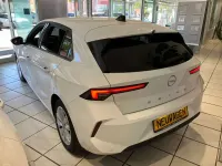 Neu Opel Astra Edition 136 PS (100 kW) 2026 Weiß Limousine