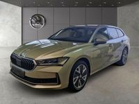 Gebraucht Skoda Superb Selection 150 PS (110 kW) 2024 Ice teabeige metallic Kombi