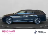 Gebraucht VW Passat R-line 177 PS (130 kW) 2025 Schwarz Kombi