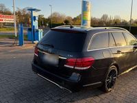 Gebraucht Mercedes E220 Edition 170 PS (125 kW) 2015 Schwarz Kombi