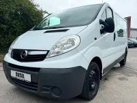 Gebraucht Opel Vivaro 114 PS (83 kW) 2007 Weiß Van / Kleinbus