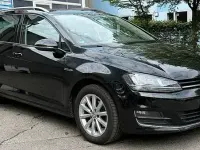 Gebraucht VW Golf VII LOUNGE 110 PS (80 kW) 2015 Schwarz Kombi