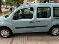 Gebraucht Renault Kangoo Expression 106 PS (77 kW) 2008 Blau Van / Kleinbus