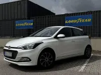 Gebraucht Hyundai i20 GO! 75 PS (55 kW) 2017 Weiß Kleinwagen