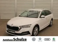 Używany Skoda Octavia Style 150 KM (110 kW) 2023 Biały Kombi