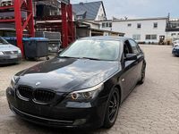 Second-hand BMW 525 218 CP (160 kW) 2007 Negru Berlinǎ