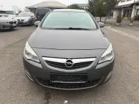 Gebraucht Opel Astra 179 PS (131 kW) 2011 Braun Kombi