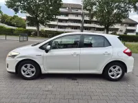 Gebraucht Toyota Auris 99 PS (72 kW) 2012 Weiß Limousine