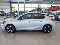 Usata Opel Corsa-e 100 kW (136 CV) 2023 Argento Utilitaria