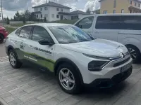 Gebraucht Citroën e-C4 Shine 100 kW (136 PS) 2025 Weiß Limousine