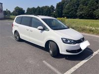 Gebraucht VW Sharan 190 PS (139 kW) 2013 Weiß Van / Kleinbus