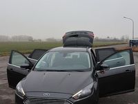 Gebraucht Ford Focus Titanium 150 PS (110 kW) 2017 Grün Kombi