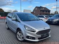 Gebraucht Ford S-MAX Titanium 150 PS (110 kW) 2017 Silber Van / Kleinbus