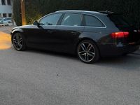 Gebraucht Audi A4 160 PS (117 kW) 2011 Grau Kombi