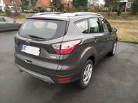 Usata Ford Kuga Trend 120 CV (88 kW) 2017 Grigio SUV