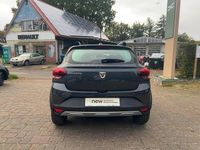 Gebraucht Dacia Sandero Stepway 110 PS (80 kW) 2023 Grau Kleinwagen