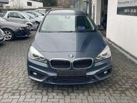Gebraucht BMW 214 Active Tourer Basis 95 PS (69 kW) 2015 Grau Van / Kleinbus