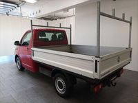 Gebraucht VW T6.1 150 PS (110 kW) 2020 Rot Van