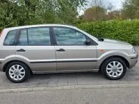 Gebraucht Ford Fusion 80 PS (58 kW) 2003 Grau Kleinwagen