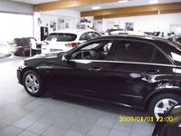 Gebraucht Mercedes E200 184 PS (135 kW) 2011 Schwarz Limousine