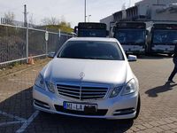 Gebraucht Mercedes 220 170 PS (125 kW) 2012 Silber Limousine