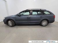 Gebraucht Skoda Superb Active 105 PS (77 kW) 2014 Grau Kombi