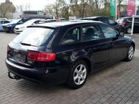 Gebraucht Audi A4 Attraction 120 PS (88 kW) 2011 Schwarz Kombi