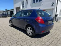 Gebraucht Kia Ceed LX 122 PS (89 kW) 2009 Blau Kleinwagen