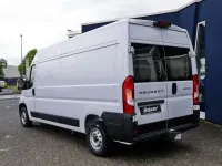 Gebraucht Peugeot Boxer 140 PS (102 kW) 2025 Kaolin weiß Van