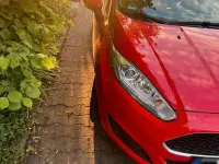 Gebraucht Ford Fiesta 95 PS (69 kW) 2017 Rot Kleinwagen