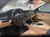 Second-hand BMW 530 258 CP (189 kW) 2012 Albastru Break
