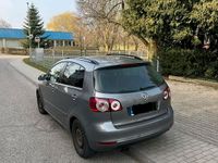 Gebraucht VW Golf VI 140 PS (102 kW) 2010 Silber Kleinwagen