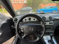 Gebraucht Mercedes CLK200 Avantgarde 185 PS (136 kW) 2009 Schwarz Cabrio