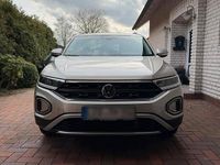 Gebraucht VW T-Roc Move 150 PS (110 kW) 2023 Silber SUV