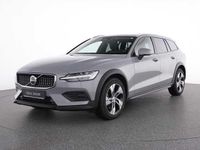 Gebraucht Volvo V60 CC 145 PS (106 kW) 2023 Kombi