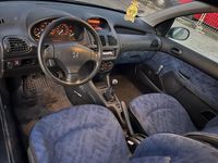 Gebraucht Peugeot 206 60 PS (44 kW) 2002 Schwarz Kleinwagen