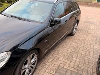 Gebraucht Mercedes E350 265 PS (194 kW) 2012 Schwarz Kombi