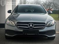 Gebraucht Mercedes E220 Avantgarde 194 PS (142 kW) 2020 Grau Kombi