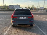 Gebraucht Volvo XC60 Ultimate 235 PS (172 kW) 2022 Grau SUV