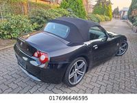 Gebraucht BMW Z4 Sport Line 231 PS (169 kW) 2005 Schwarz Cabrio