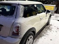 Gebraucht Mini ONE 75 PS (55 kW) 2011 Weiß Kleinwagen