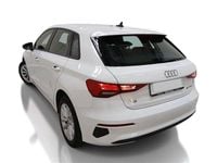 Gebraucht Audi A3 Sportback Basis 110 PS (80 kW) 2022 Weiß Kleinwagen