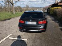 Gebraucht BMW 320 184 PS (135 kW) 2012 Schwarz Kombi