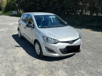 Gebraucht Hyundai i20 Trend 86 PS (63 kW) 2013 Silber Kleinwagen
