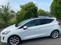Gebraucht Ford Fiesta Titanium 101 PS (74 kW) 2017 Weiß Kleinwagen