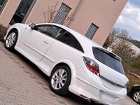 Gebraucht Opel Astra GTC 116 PS (85 kW) 2009 Weiß Coupé