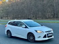 Używany Ford Focus 163 KM (119 kW) 2014 Biały Kombi