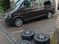 Gebraucht VW Multivan Highline 179 PS (131 kW) 2010 Violet Van / Kleinbus