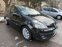 Gebraucht Renault Clio III 101 PS (74 kW) 2007 Schwarz Kleinwagen